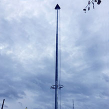 25 метровая осветительная мачта с мобильной короной